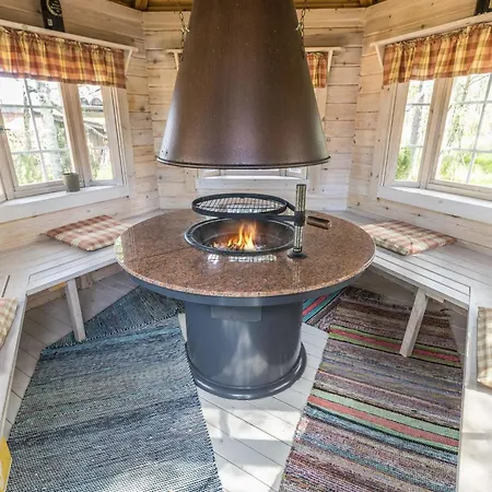 Kiilopaeaen Tunturimajat B6 - Kerttula By Interhome Semesterbostad